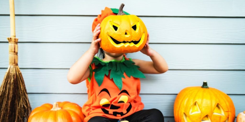 HOW TO RECYCLE HALLOWEEN OUTFITS & DECORATIONS
