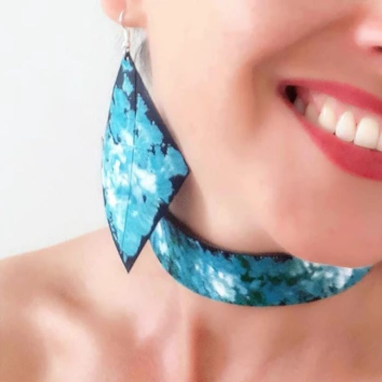 Laura zabo - Upcycled jewellery and accessories from inner tubes and tyres