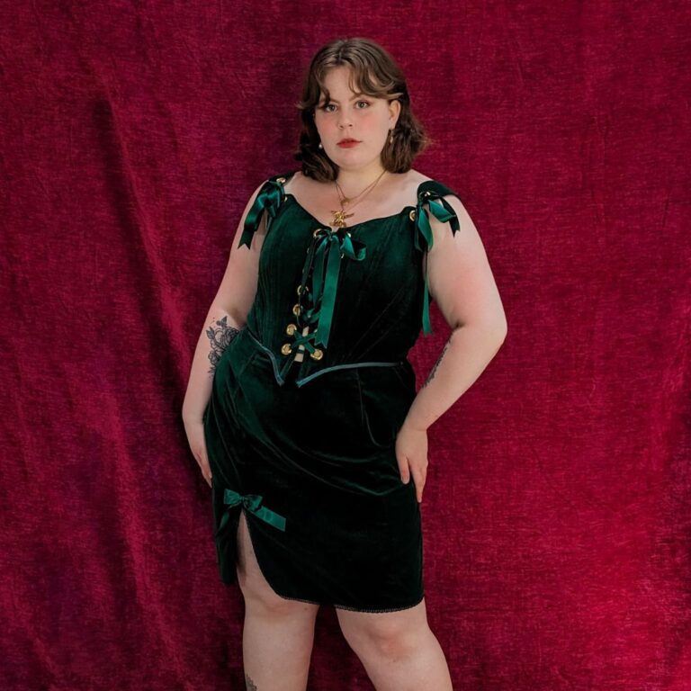 Green velvet corset dress size inclusive plus size fashion